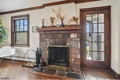 9 Dogwood Rd, West Orange Township, NJ 07052 - Photo 2