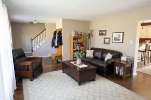 9 Old Traveled Way, Roxbury Township, NJ 07852 - Photo 8