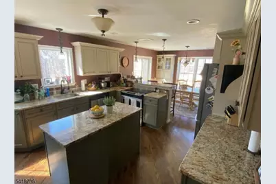 9 Old Traveled Way, Roxbury Township, NJ 07852 - Photo 6