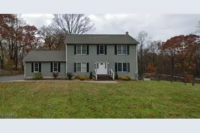 9 Old Traveled Way, Roxbury Township, NJ 07852 - Photo 2