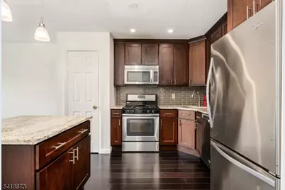 11 Colton Cir, West Orange Township, NJ 07052 - Photo 2