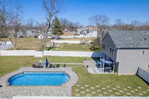 1718 W 4th St, Piscataway Township, NJ 08854 - Photo 26