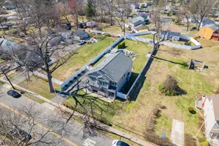 1718 W 4th St, Piscataway Township, NJ 08854 - Photo 22