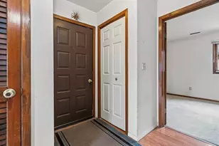 1 Onuma Ct, Vernon, NJ 07462 - Photo 4