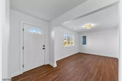 14 Harwich Rd, Mount Olive, NJ 07836 - Photo 6