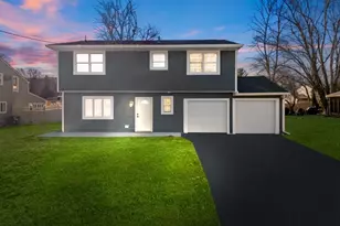 14 Harwich Rd, Mount Olive, NJ 07836 - Photo 1