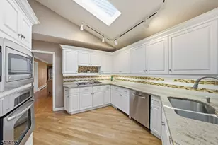 119 Herrick Rd, Wayne Twp., NJ 07470 - Photo 16