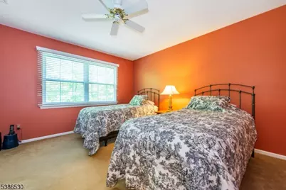 8 Tomahawk Dr, Wayne, NJ 07470 - Photo 24