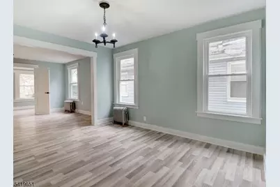258 Amherst St, East Orange, NJ 07018 - Photo 4