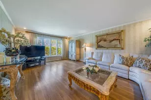 29 Candace Ln, Chatham Township, NJ 07928 - Photo 12