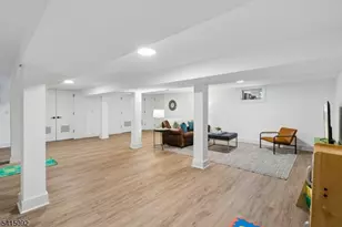 33 Oakview Ave, Maplewood, NJ 07040 - Photo 40