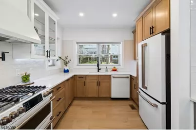 33 Oakview Ave, Maplewood, NJ 07040 - Photo 12