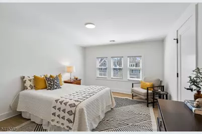 33 Oakview Ave, Maplewood, NJ 07040 - Photo 34