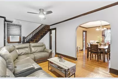 1985 Ostwood Ter, Union Township, NJ 07083 - Photo 6