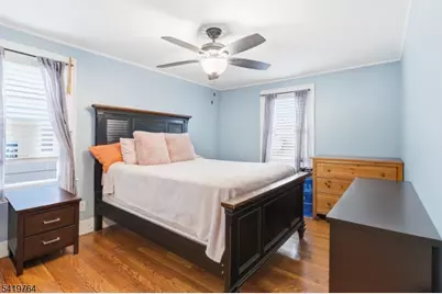 1985 Ostwood Ter, Union Township, NJ 07083 - Photo 10