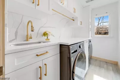 4 Michele Ct, Wayne, NJ 07470 - Photo 36