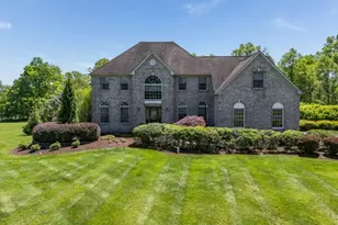 34 Milestone Dr, Raritan Township, NJ 08551 - Photo 1