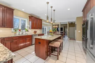 34 Milestone Dr, Raritan Township, NJ 08551 - Photo 14