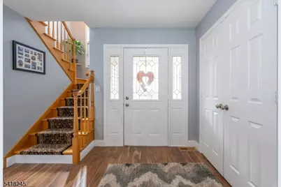 35 Turnberry Rd, Little Falls Township, NJ 07424 - Photo 2