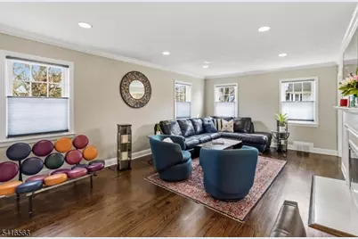 119 Wellington Ave, Millburn, NJ 07078 - Photo 8