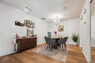 48 Cornerstone Ln, Newark, NJ 07103 - Photo 8