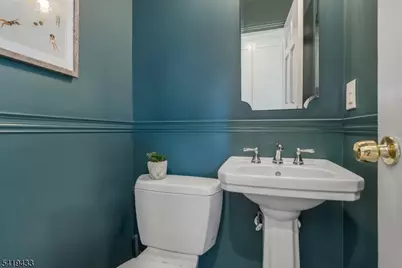 4 Rynda Rd, Maplewood, NJ 07040 - Photo 20