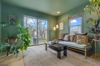 4 Rynda Rd, Maplewood, NJ 07040 - Photo 8