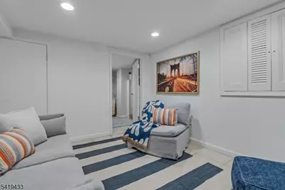 4 Rynda Rd, Maplewood, NJ 07040 - Photo 28