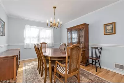 11 Dorr Rd, New Providence, NJ 07974 - Photo 6