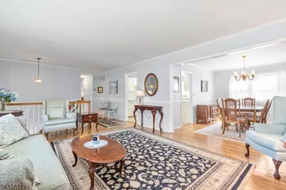 11 Dorr Rd, New Providence, NJ 07974 - Photo 4