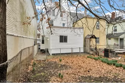 106 S 11th St, Newark, NJ 07107 - Photo 28