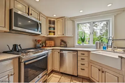 47 W Main St, Mendham Township, NJ 07960 - Photo 6