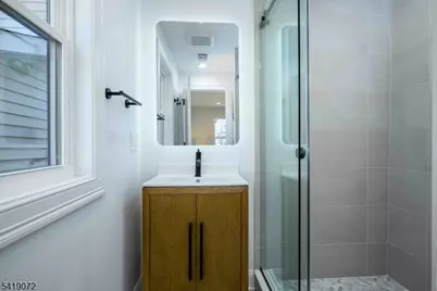 32 W McClellan Ave, Livingston, NJ 07039 - Photo 20