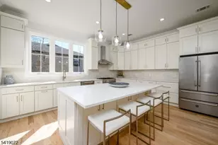 32 W McClellan Ave, Livingston, NJ 07039 - Photo 6