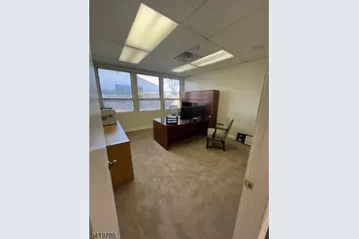 5 Cold Hill Rd, Mendham, NJ 07945 - Photo 1