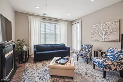 169 Tarrington Rd, Unit #203, Hardyston Township, NJ 07419 - Photo 4