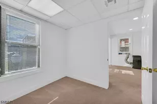 38 Morris St, Morristown, NJ 07960 - Photo 16