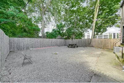 38 Morris St, Morristown, NJ 07960 - Photo 18