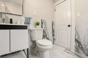 143 Smith St, Newark, NJ 07106 - Photo 18