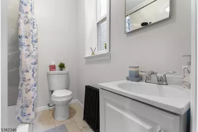 133 Hopkins Ave #5, Jersey City, NJ 07306 - Photo 18