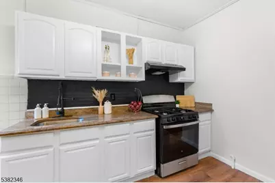 133 Hopkins Ave #5, Jersey City, NJ 07306 - Photo 8