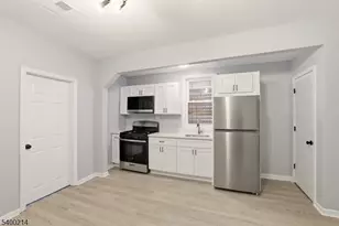 790 S 14th St, Newark, NJ 07108 - Photo 16