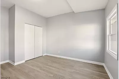 790 S 14th St, Newark, NJ 07108 - Photo 8