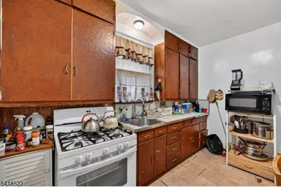 501 E 32nd St, Paterson, NJ 07504 - Photo 12