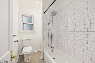 289 Hilton Ave, Union Township, NJ 07088 - Photo 22