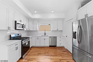 246 Cortlandt St, Belleville, NJ 07109 - Photo 2