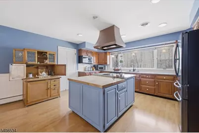 15 Copeley Rd, Hampton Township, NJ 07860 - Photo 12