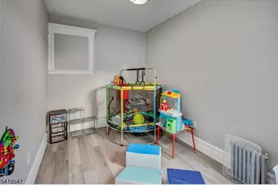 70 S 9th St, Newark, NJ 07107 - Photo 24