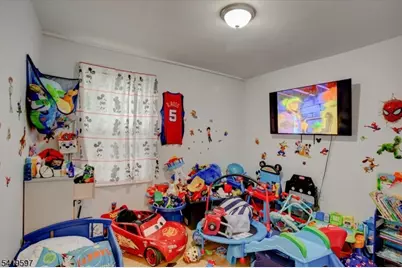 229 21st St, Irvington, NJ 07111 - Photo 24