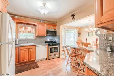 17 Cole Rd, Cedar Grove, NJ 07009 - Photo 4